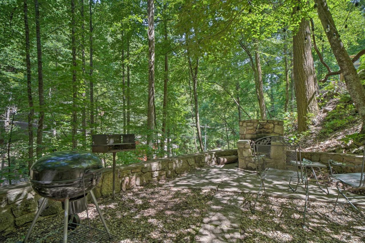 Snuggle Inn In The Heart Of Chalet Village! Гетлинбург Екстериор снимка